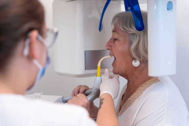 Best Broken Tooth Emergency  in Decorah, IA